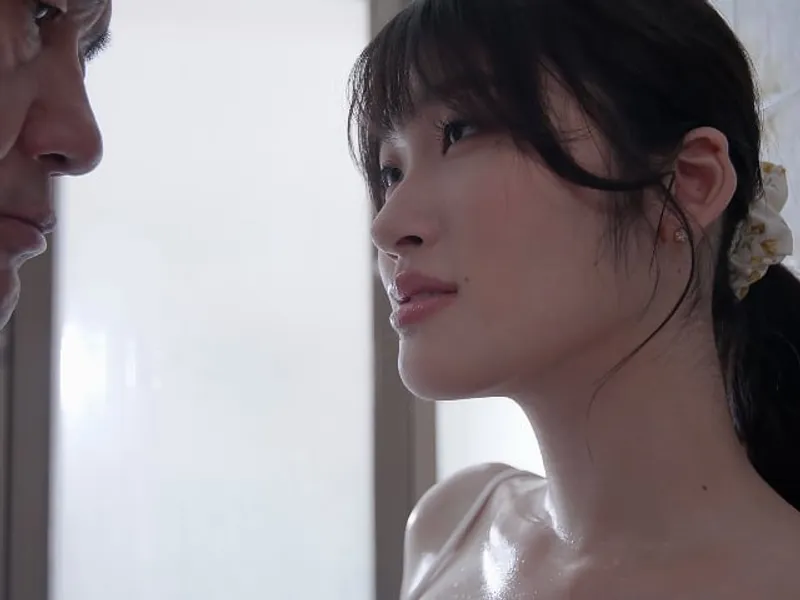 Gã chồng bỏ bê, vợ yêu được ông chú giúp thỏa mãn cơn dâm đãng lồn